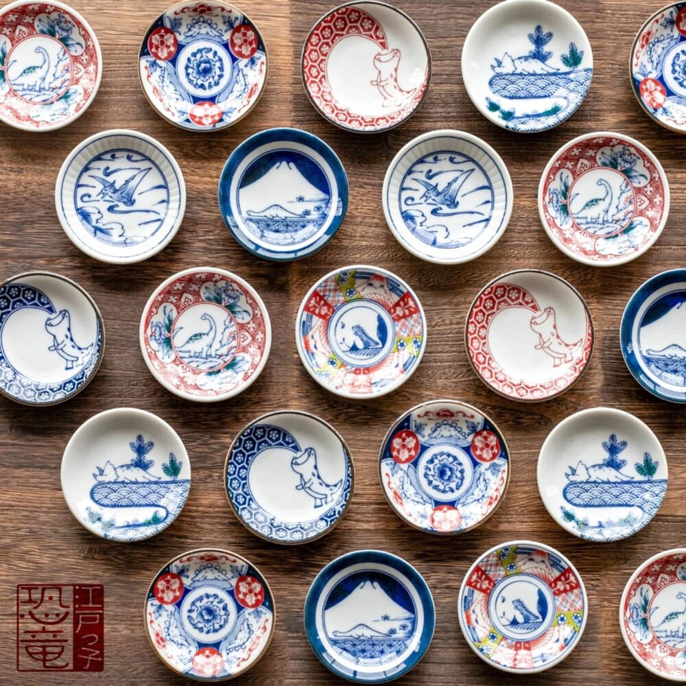 SF-022388-日本製美濃燒 江戶恐龍小碟子 暴龍 劍龍｜豆皿/醬料碟 點心盤 可愛恐龍筷架 AWASAKA 日本進口