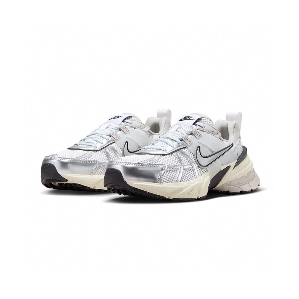 18184127641-Nike V2K Run Summit White 金屬銀 FD0736-100