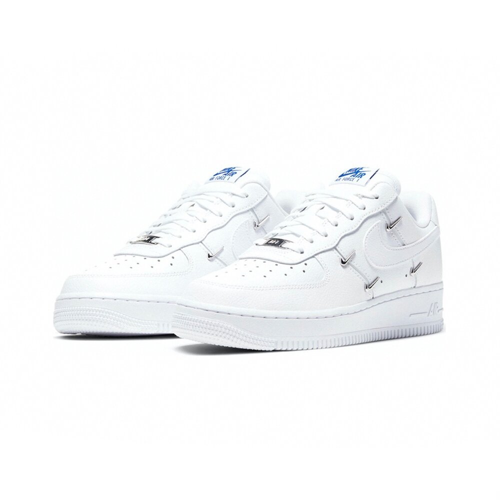 22834154067-Nike Air Force 1 07 LX 白銀 小銀勾 泫雅同款 CT1990-100
