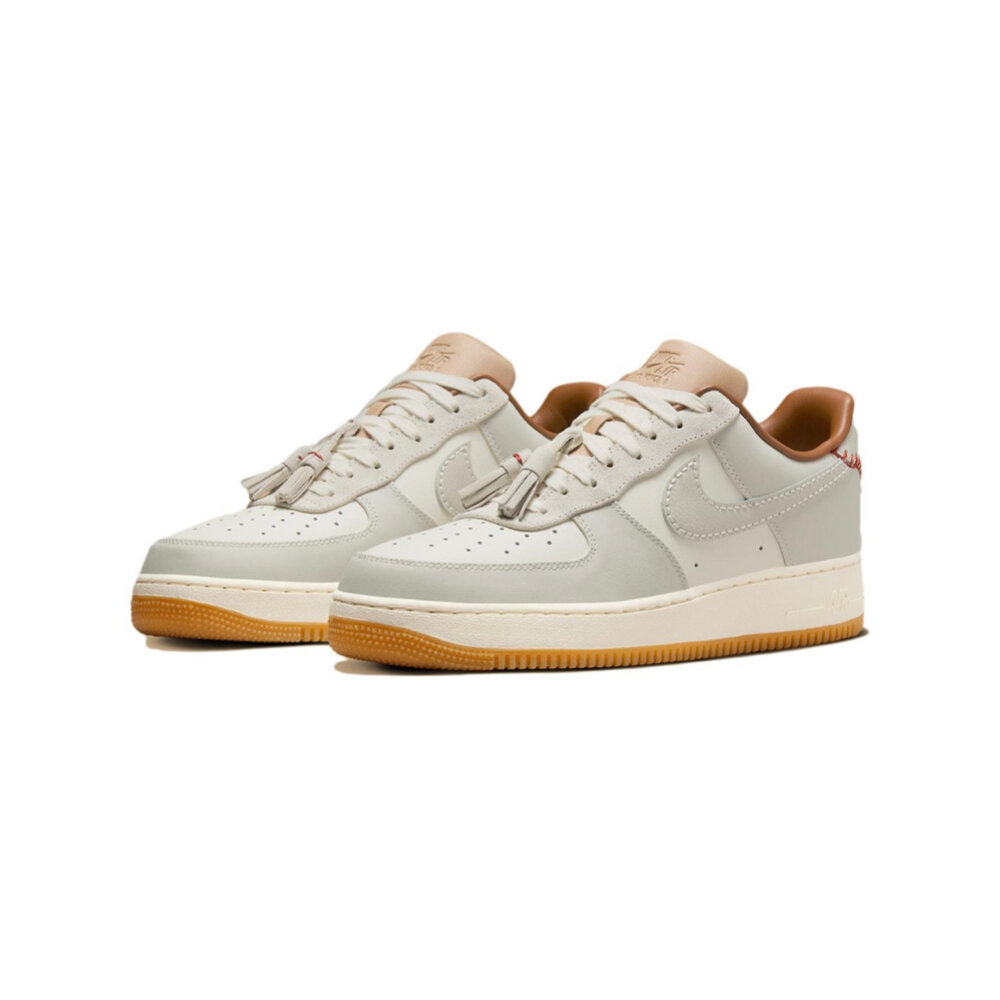 24174699818-Nike Air Force 1 Low 灰白 焦糖底 男鞋 休閒鞋 HF5697-001