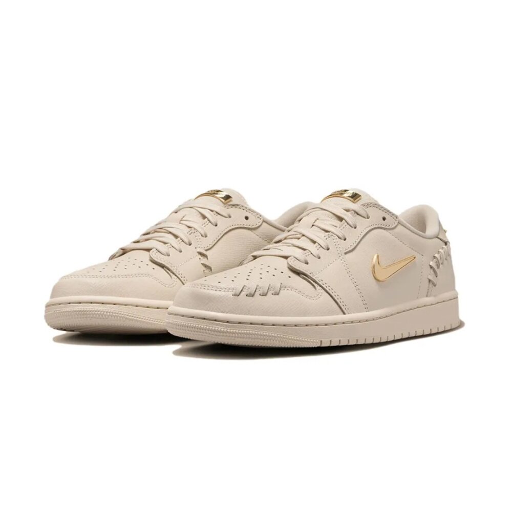 25778071613-W AJ1 MM Low Legend Light Brown 奶油金 FN5032-200