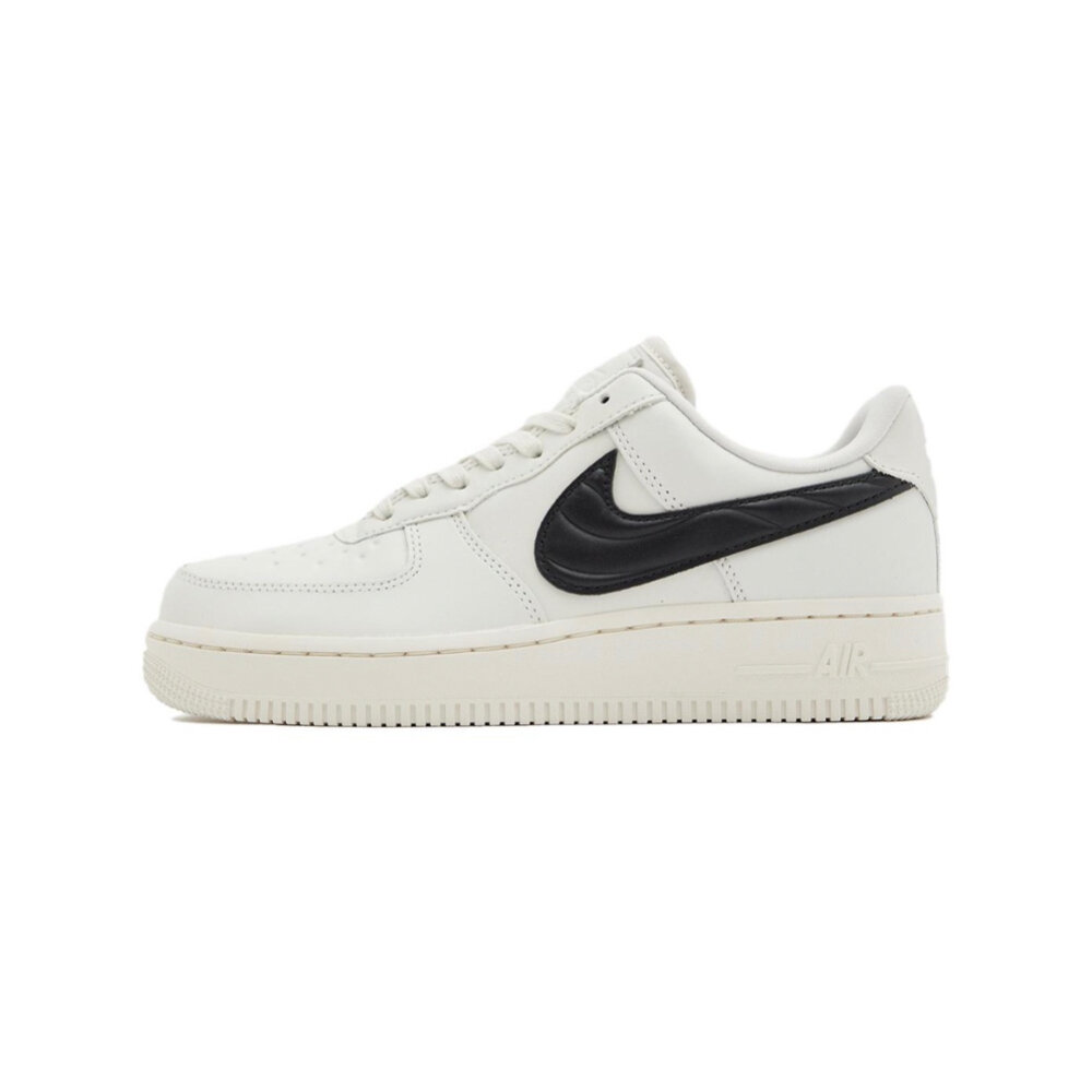 W Nike Air Force 1 '07 全白黑浮雕勾 FV1182-001-圖片-1
