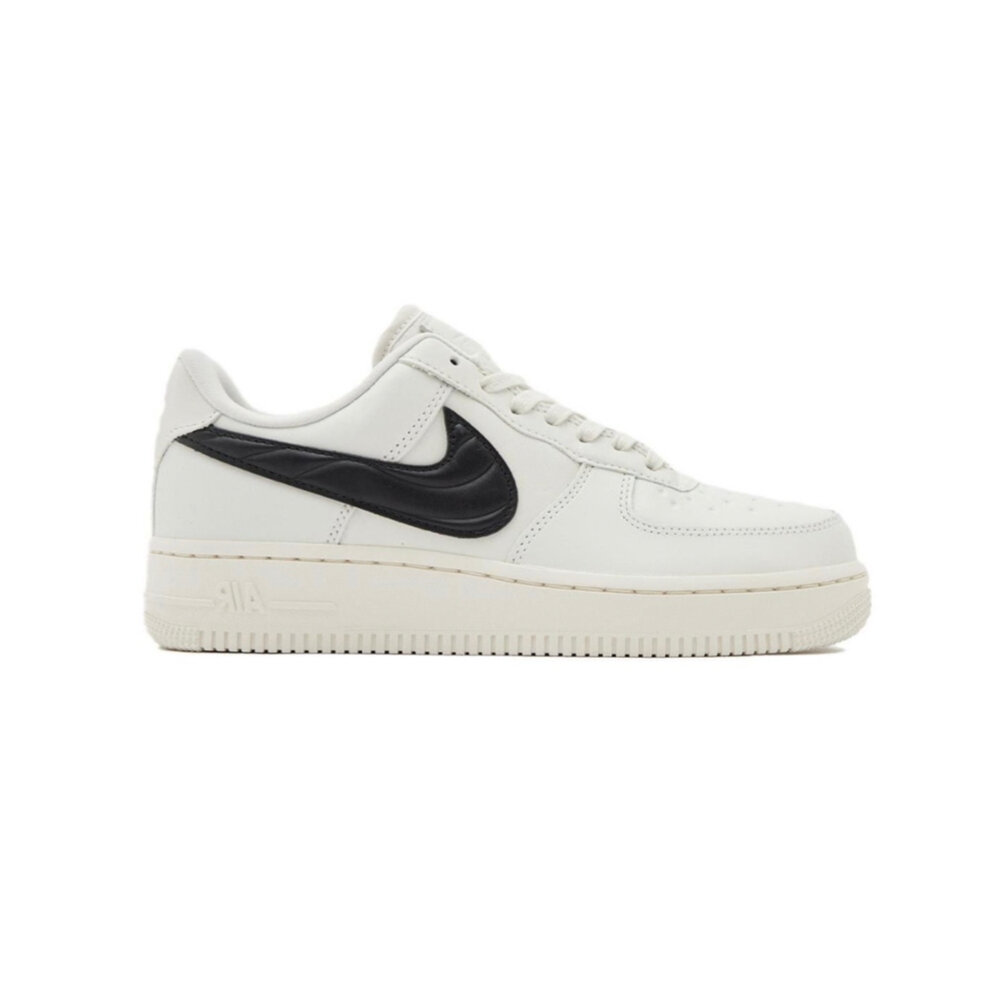 W Nike Air Force 1 '07 全白黑浮雕勾 FV1182-001-圖片-2
