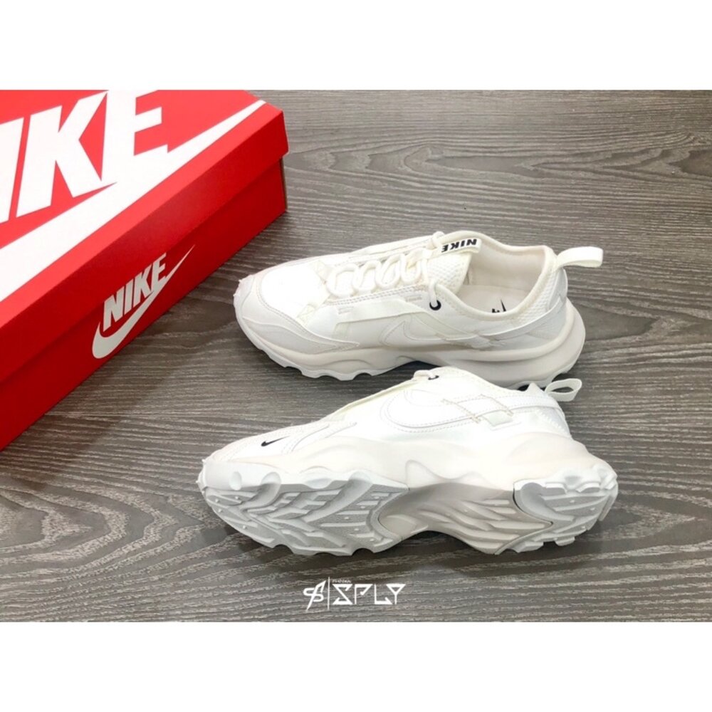 Nike TC 7900 女鞋 米白 奶白 老爹鞋 厚底增高 增高 DD9682-100-圖片-4