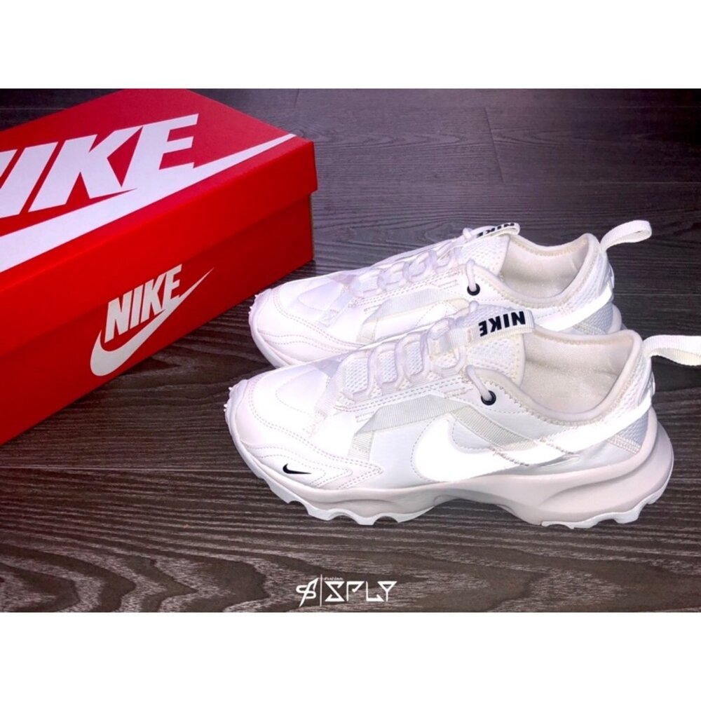 Nike TC 7900 女鞋 米白 奶白 老爹鞋 厚底增高 增高 DD9682-100-圖片-8