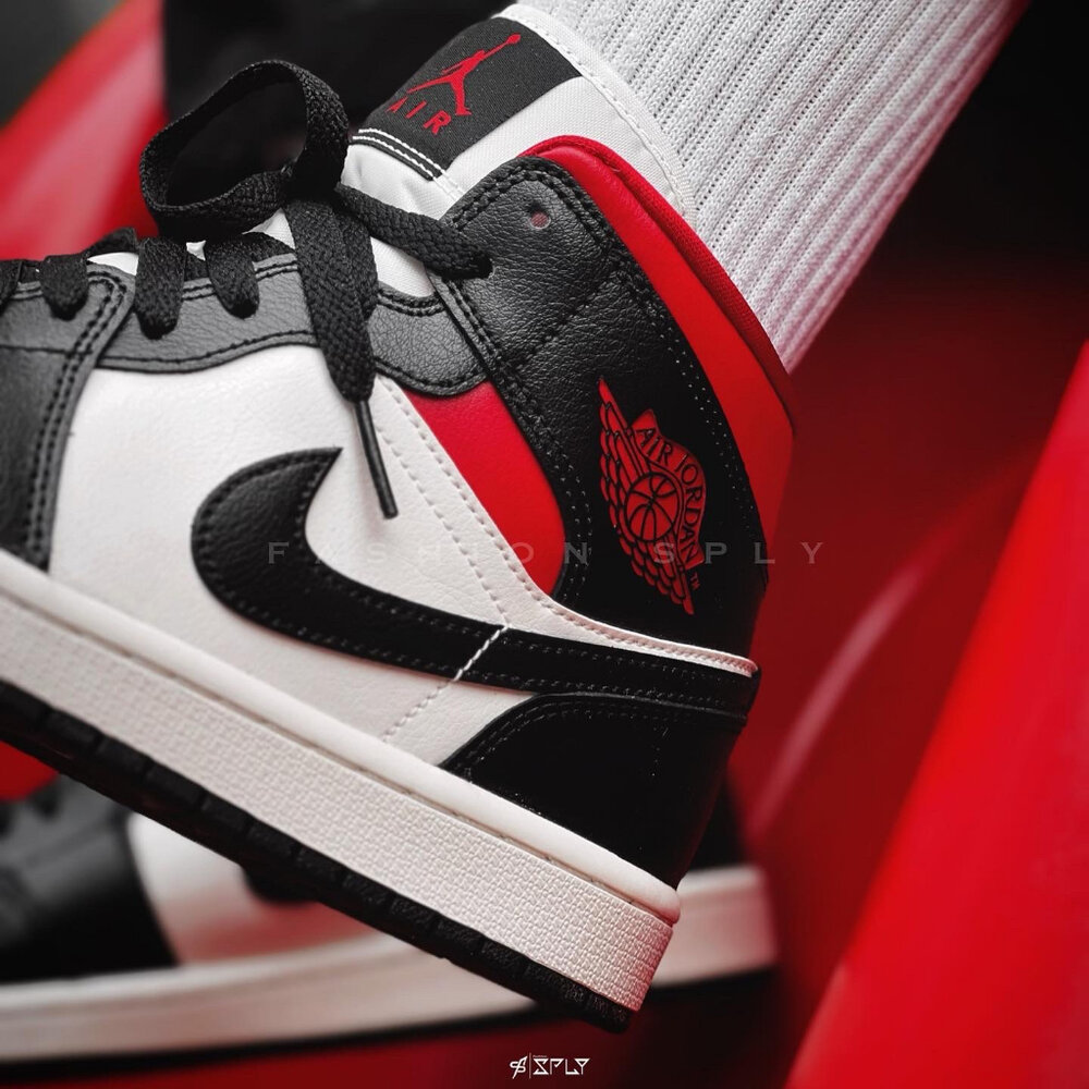 W Air Jordan 1 Mid Black Sail 黑紅 BQ6472-061-圖片-5