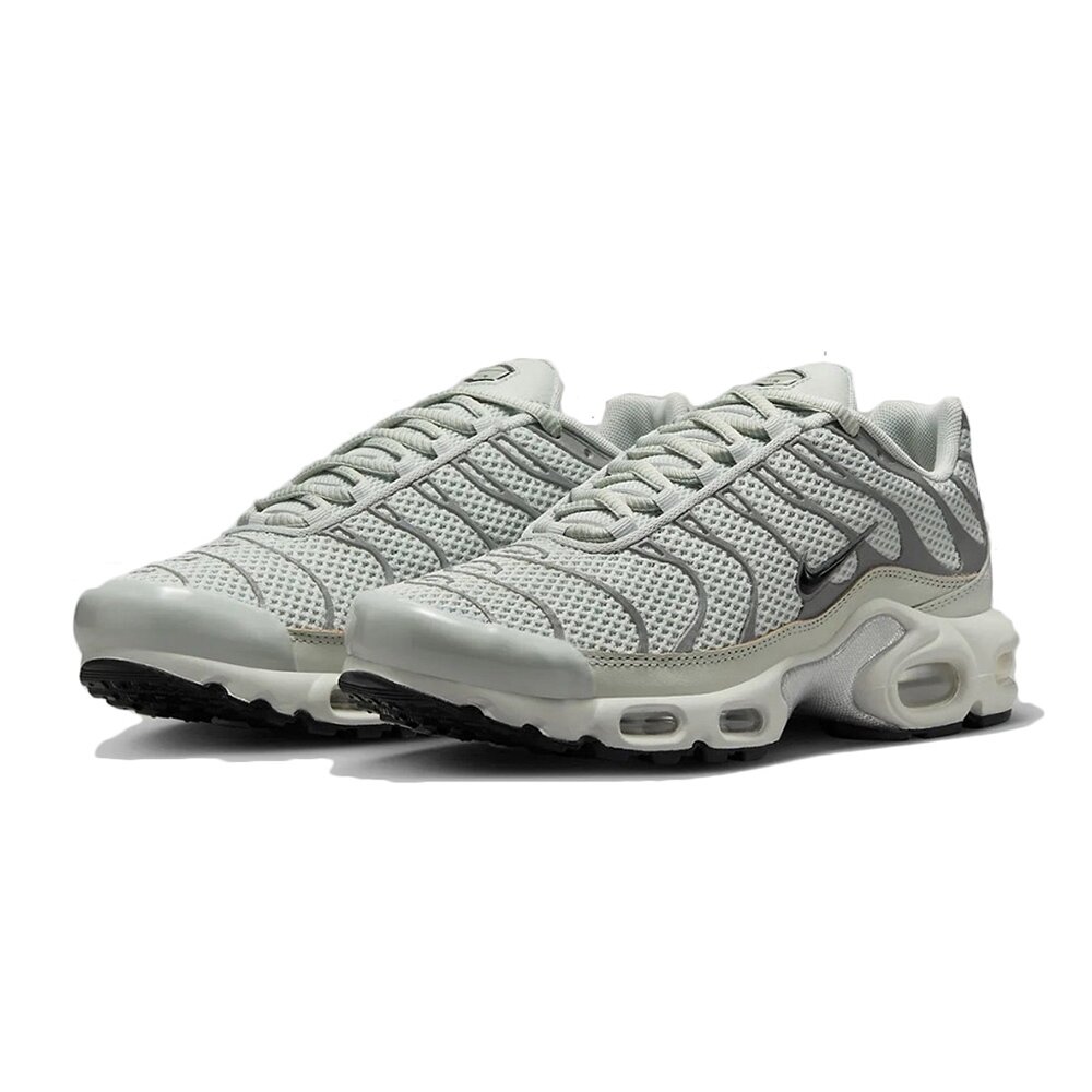 FV8480-002-W Nike Air Max Plus 灰白 女鞋 休閒鞋