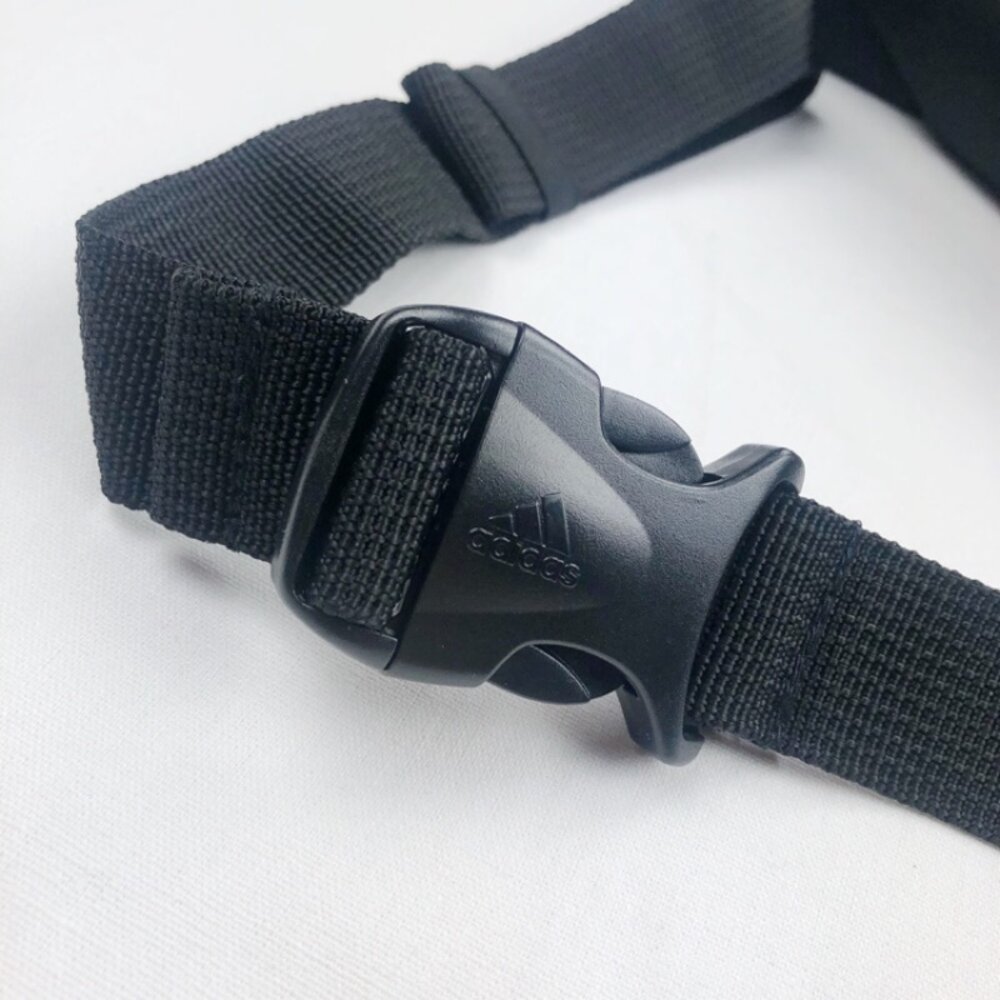 Adidas 腰包 側背包 斜背 隨身包 經典三線 logo 配件 黑色 FN0890-圖片-6