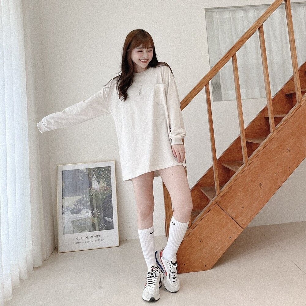 韓版 長袖 工裝風 口袋 素色 寬鬆 落肩 百搭 素面 多色素T oversize 男女可穿 情侶-圖片-7