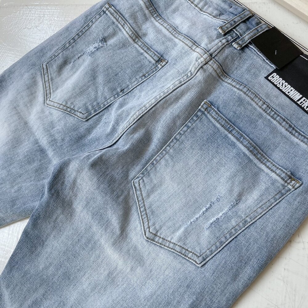 韓版 牛仔褲 多刀割淺藍牛仔褲 破壞加工 刀割破壞 淺藍刷色 刷舊 彈性 窄版 合身 煙管褲 男女可穿 50033-圖片-6