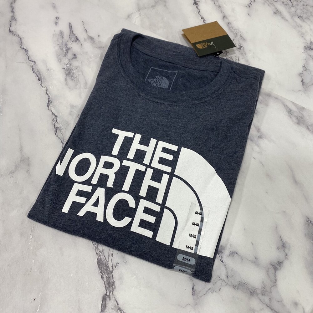 THE NORTH FACE 北臉 情侶款 經典LOGO圓領短T 短袖 素T 版型偏大 短袖t恤 上衣 休閒短袖 大尺碼-圖片-9