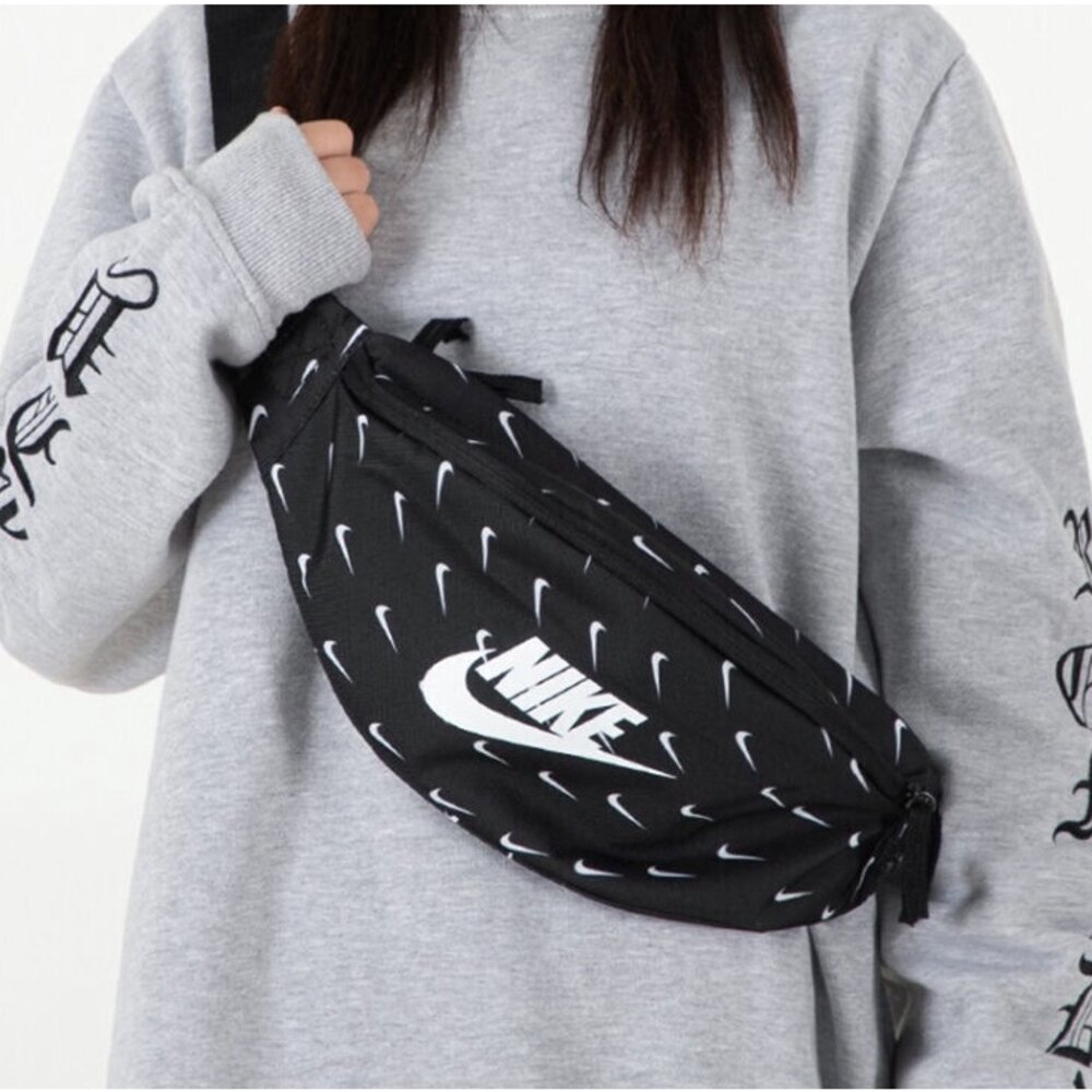 21847685863-NIKE Heritage Waist Bag 腰包 側背包 DM2161-010