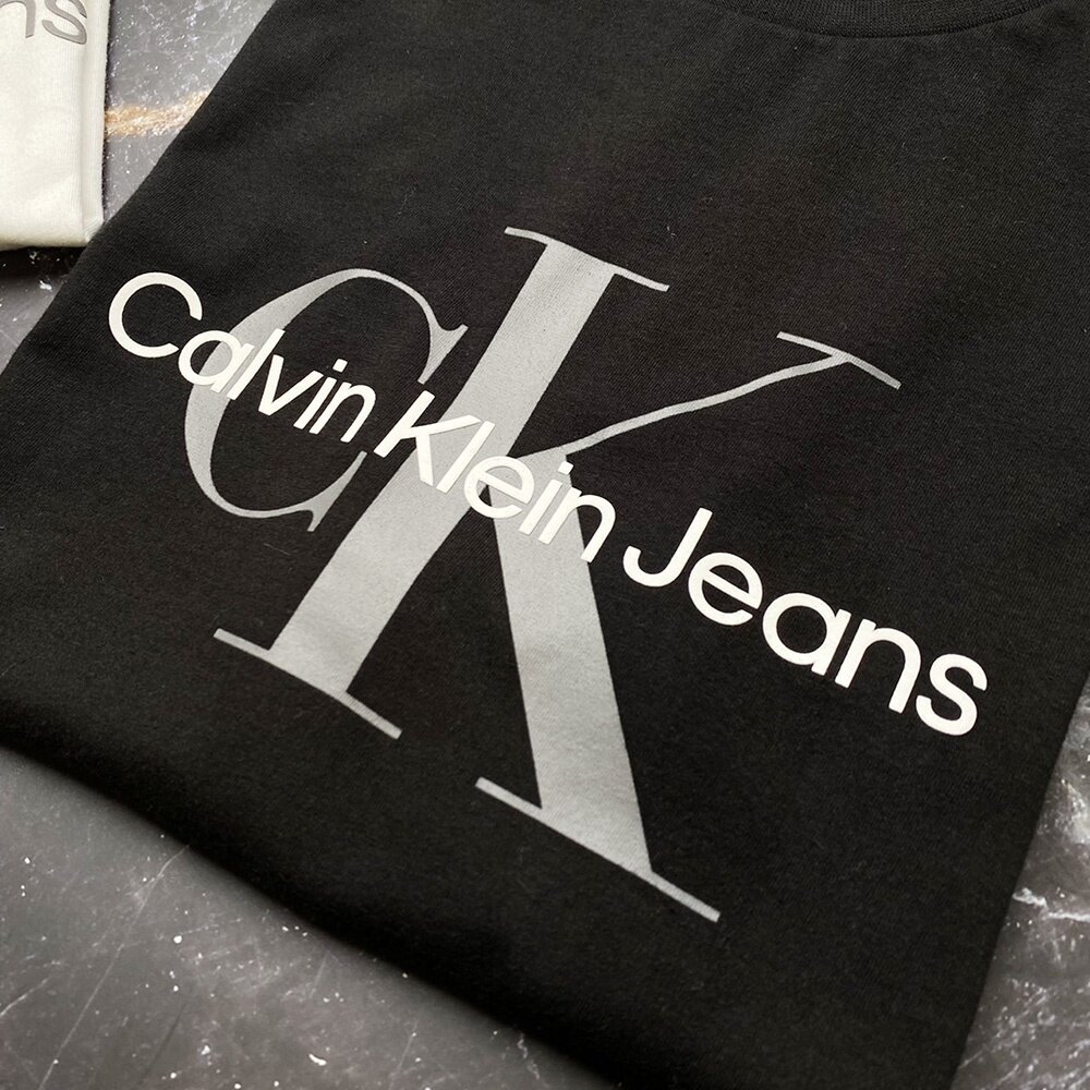 Calvin Klein CK 男版 短T 短袖 印膠LOGO 短袖上衣 情侶裝 黑白兩色 T恤 現貨-圖片-9