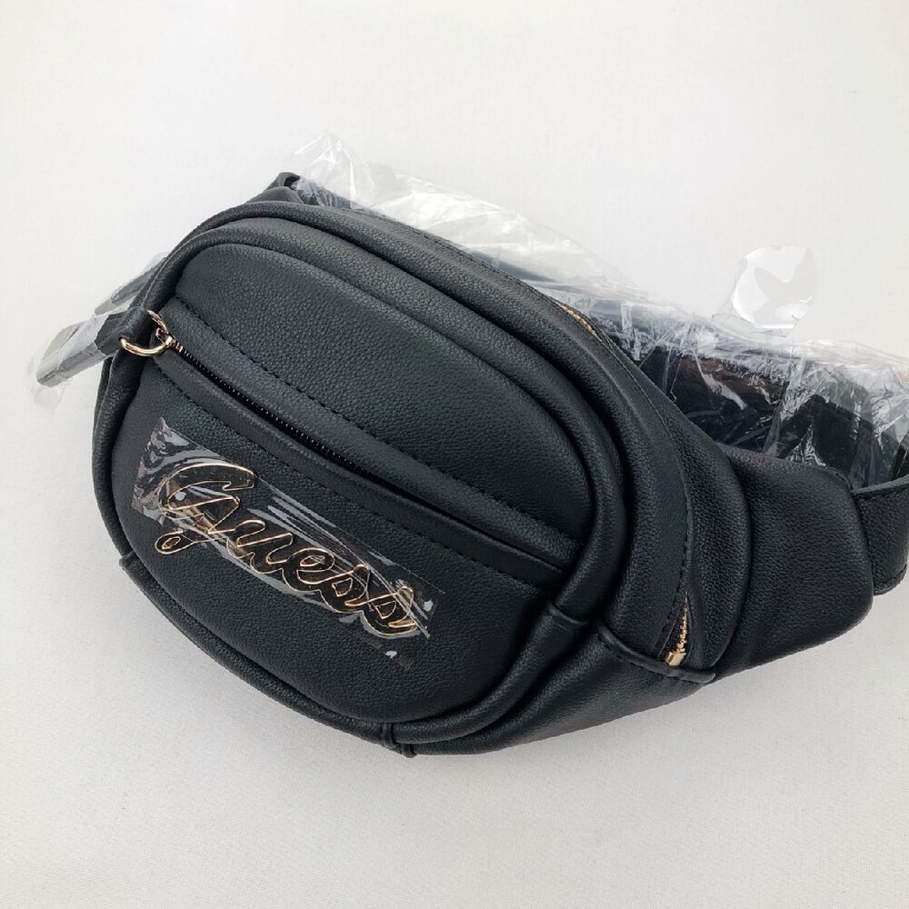 GUESS 白皮革 金屬扣環 小背包 胸包 斜背包 側背包 Guess小包 Guess腰包 多款現貨-圖片-1