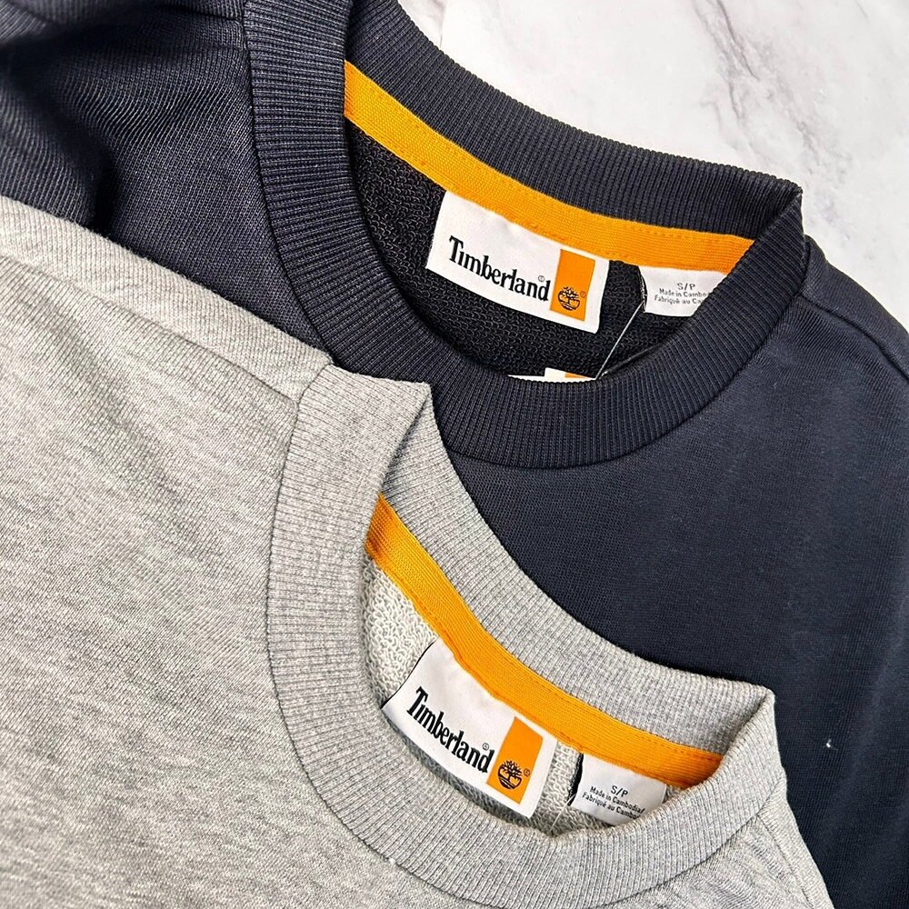 TIMBERLAND 圓領 長袖 大學T 內裏毛圈 立體印膠LOGO 男女款 男生上衣 男生衣著-圖片-6