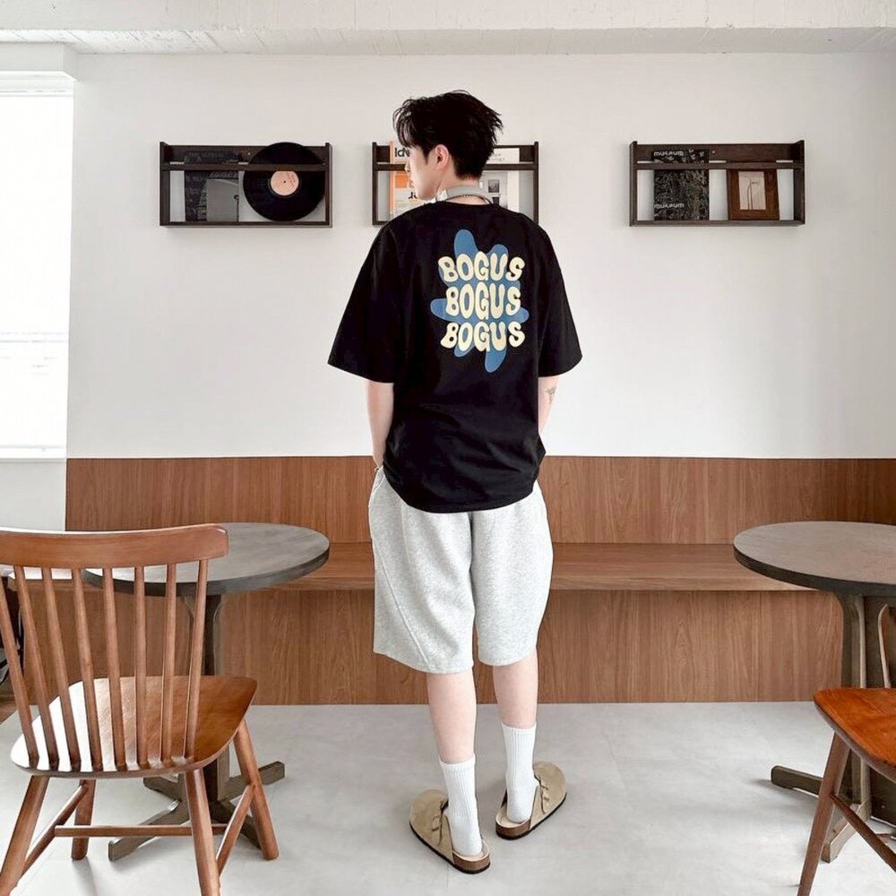 韓版 車線造型 剪裁 彎刀短褲 棉短褲 黑 灰 厚磅 短褲 男女 情侶 1793-圖片-5