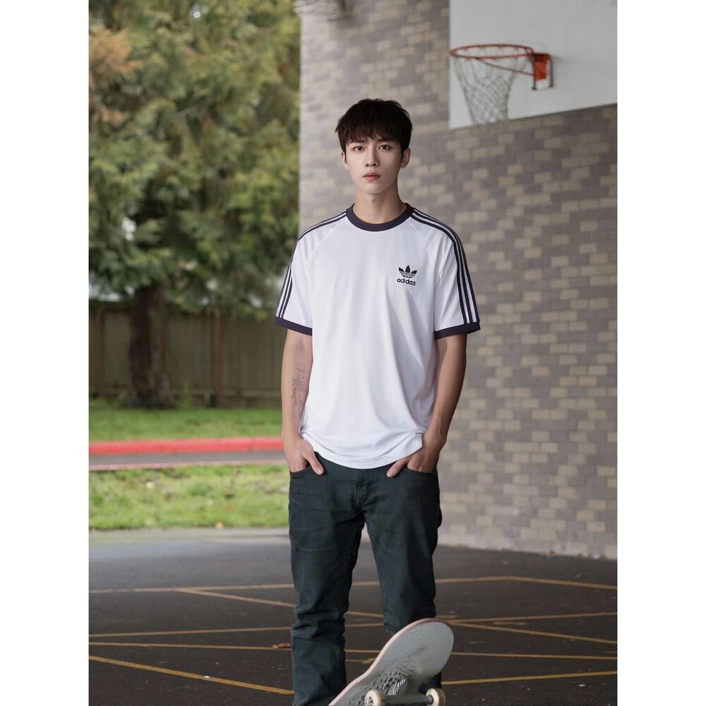 愛迪達Adidas Originals 經典三線三葉草休閒運動圓領短T IA4845 IA4846