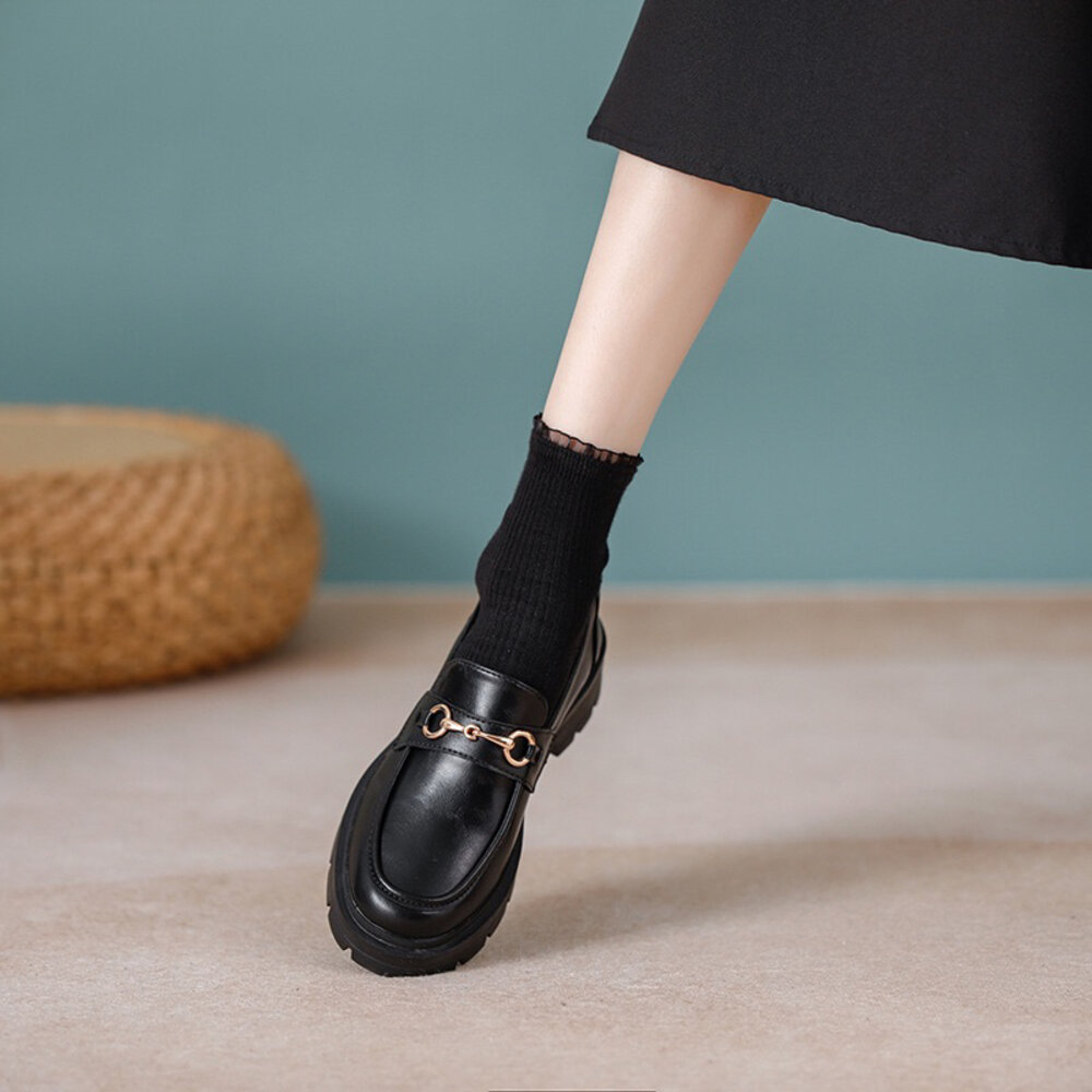 厚底樂福鞋 學院風 🔥台灣現貨🔥 黑色 亮皮 休閒鞋 氣墊 金屬扣-圖片-4