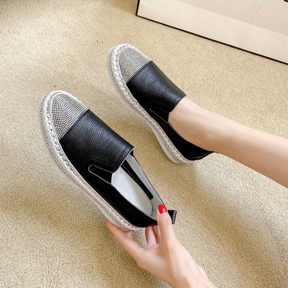 銀色平底休閒鞋 娃娃鞋 水鑽 36-40號 小白鞋 平底鞋 皮面 女鞋 小童心鞋坊-圖片-7