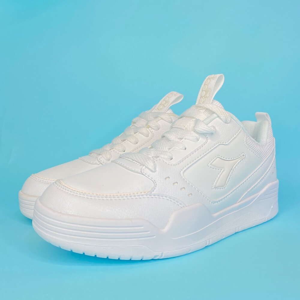 241226073547-Diadora 全白運動鞋 男鞋 學生鞋 皮面防水防滑 球鞋 寬楦 25.5-29 DA71299