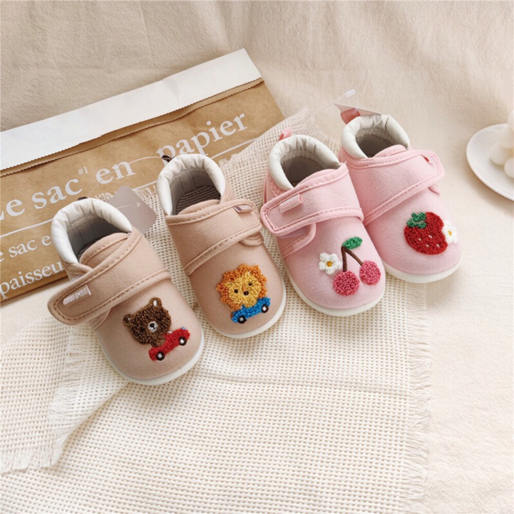 嬰兒學步鞋 寶寶鞋 🔥出口日本🔥 刺繡 帆布 男童女童 櫻桃 獅子 草莓 封面照片
