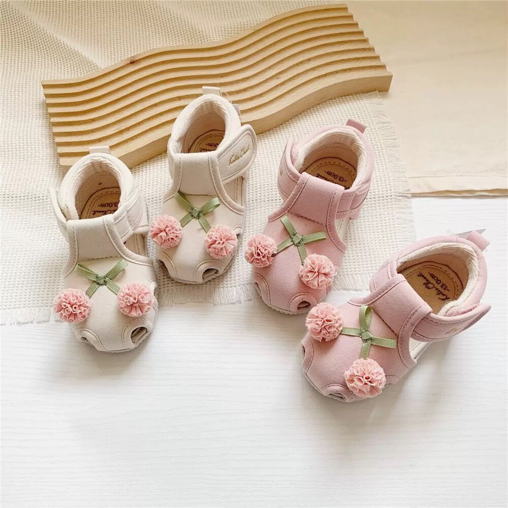 寶寶涼鞋 女寶學步鞋 嬰兒鞋 🔥出口日本🔥 小花前包護趾 封面照片