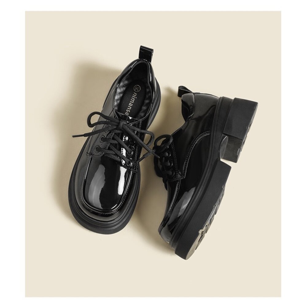 厚底鞋 黑色 鞋帶學院風 全黑皮面 亮皮 高台 5.5公分 休閒鞋-圖片-7