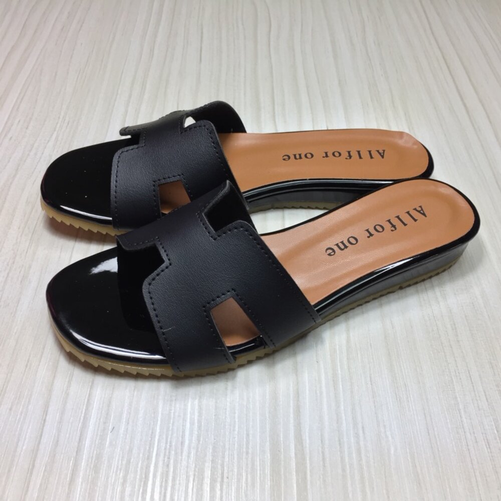 平底拖鞋 皮面輕量 愛馬仕風 便鞋休閒風 橡膠底超防滑 銀色白色黑色-圖片-3