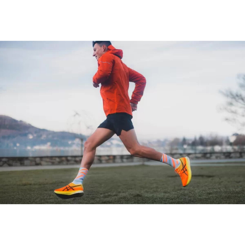 INCYLENCE 跑步襪 長筒-圖片-3