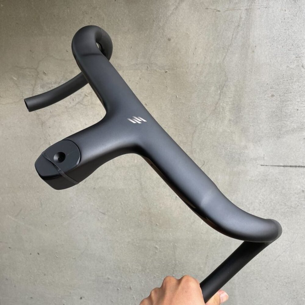 27779037069-Bigrock 大石 一體把 碳纖維 全內走線 公路車彎把 車把手