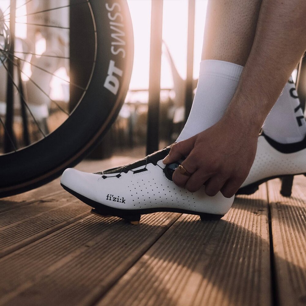 FIZIK 新R5 VENTO OMNA WIDE 寬楦 卡鞋 自行車鞋 黑/白-圖片-7