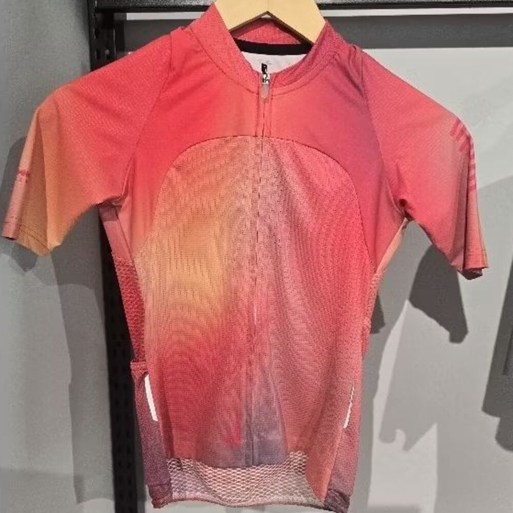 40200966072-出清 Frontier 爬坡版女款車衣 (無果紅) TANGO CLIMBER jersey