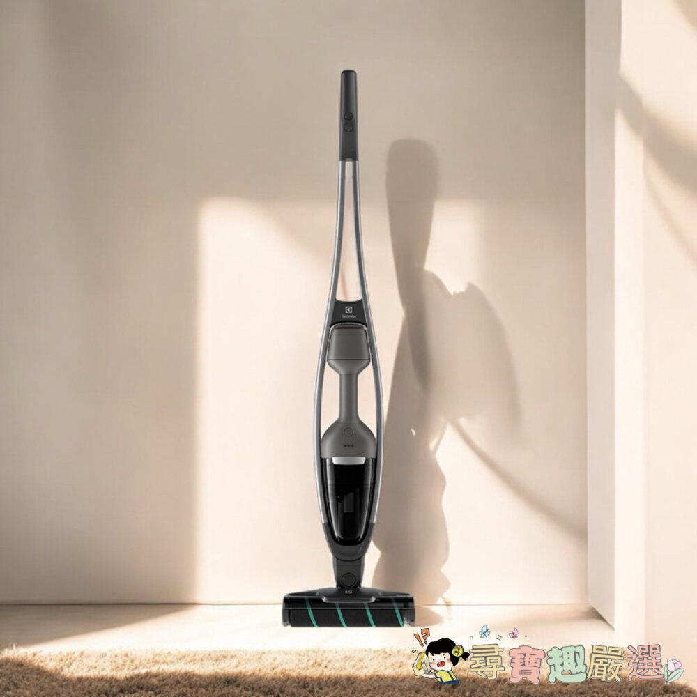 伊萊克斯Electrolux 極適家居700直立吸塵器/8成新 K01-1現貨 封面照片