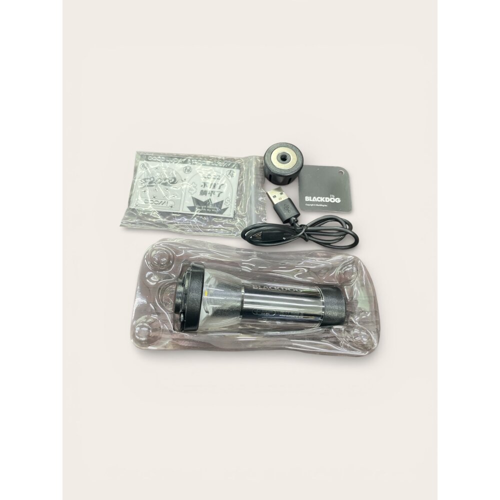 BlackDog 手電露營燈 黑色 /手電露營燈+照明燈組(充電款)+腳架-圖片-1