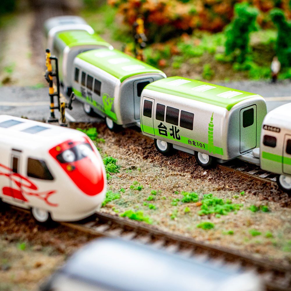 ARTT X TR 台鐵火車遊台灣迴力車 公益限定版 5節盒裝組 台鐵扭蛋 新自強號 迴力車玩具 TR台灣鐵道-圖片-3