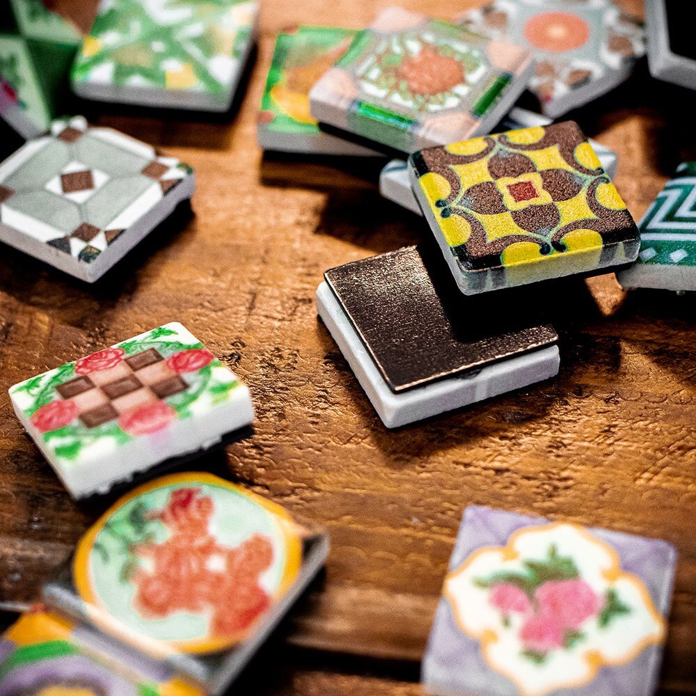 復古花磚磁鐵 台灣老花磚 迷你花磚 冰箱貼 4入一款一組 捧在手心細細呵護1920-1940年間的臺灣記憶 TR台灣鐵道-圖片-1