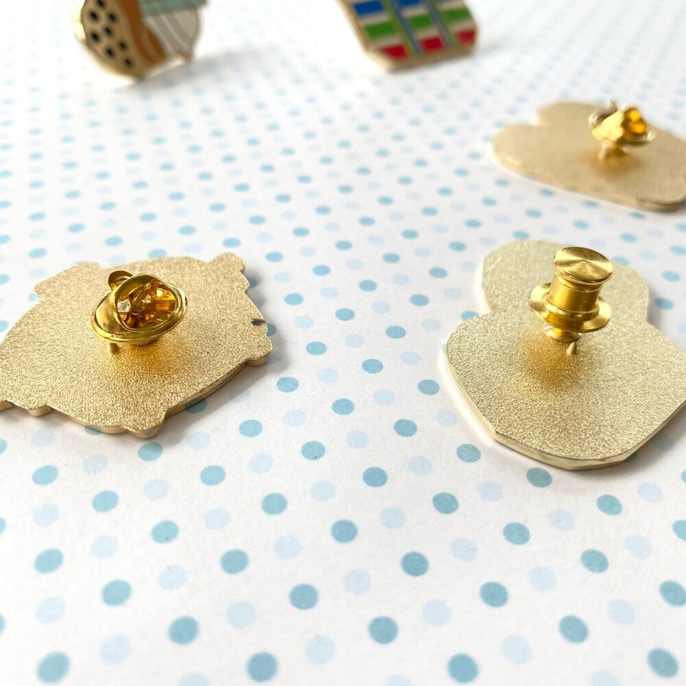 琺瑯金屬徽章 金屬別針 胸針 台灣紀念品 臺灣伴手禮 新格子 TR台灣鐵道-圖片-2