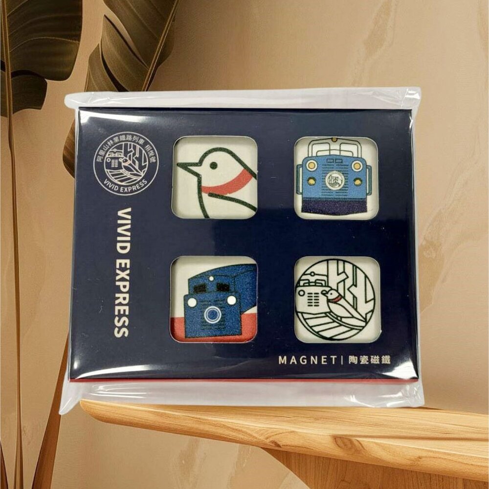 2025101904-阿里山林鐵 栩悅號 福森號 陶瓷磁鐵 4款組 磁磚磁鐵 冰箱貼 官方授權銷售商店 TR台灣鐵道