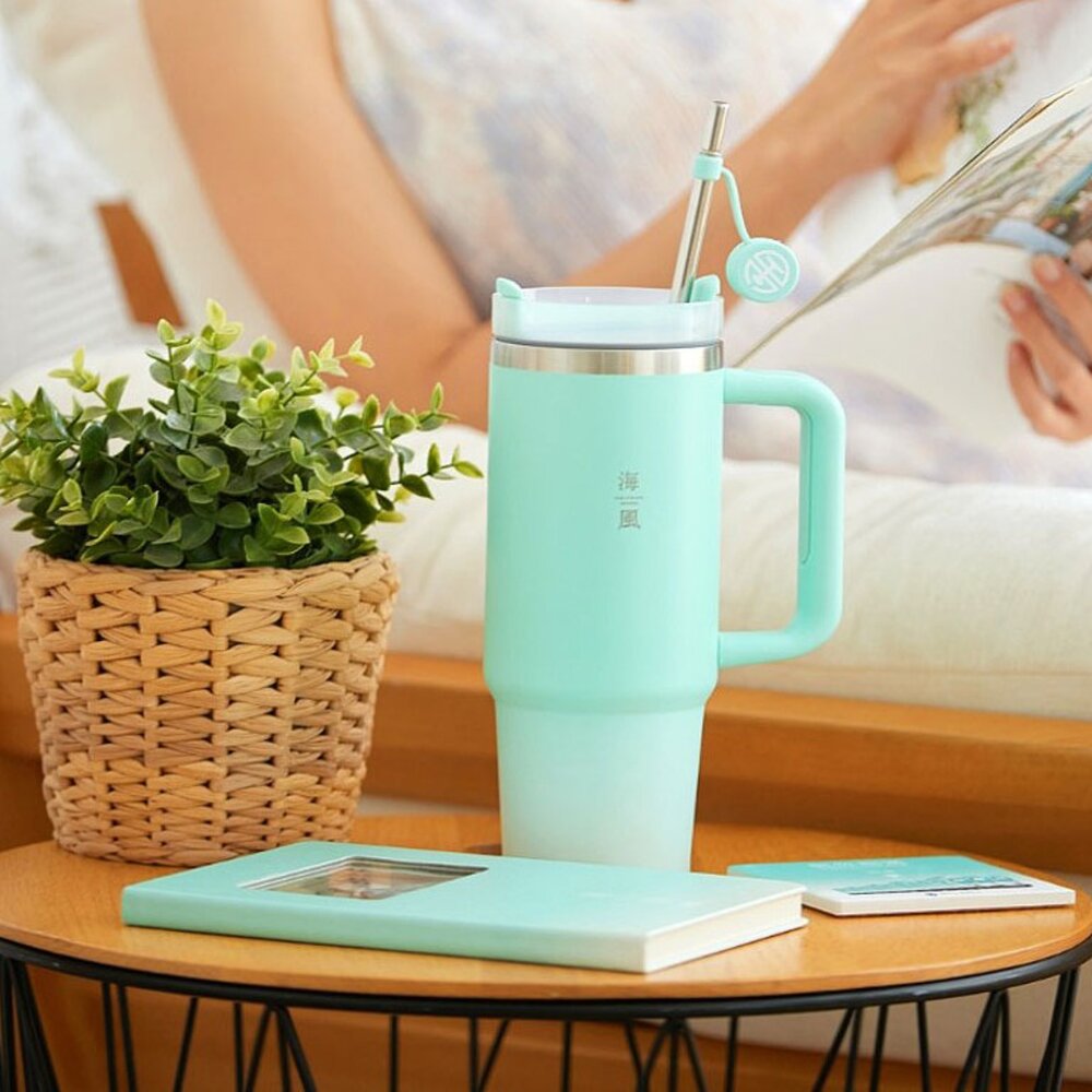 2025110902-台鐵海風號 山嵐號 漸層烤漆冰霸隨行杯 887ML 把手冰霸杯 保冷保溫杯 附不銹鋼吸管 友可創意 TR台灣鐵道