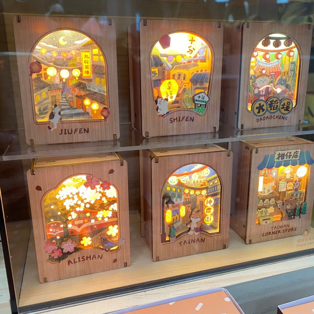 亮點台灣置物盒 DIY組裝 觸碰發光 迷你筆筒 桌面擺飾 遊木時光 TR台灣鐵道-圖片-7