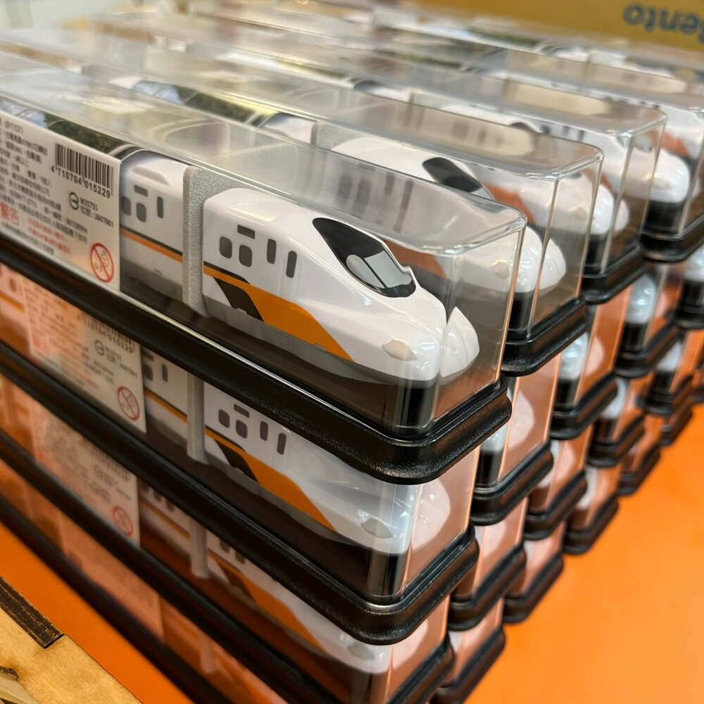 2026082101-台灣高鐵新世代列車 N700ST型 鐵支路4節迴力小列車 迴力車 火車玩具 QV115T1 TR台灣鐵道