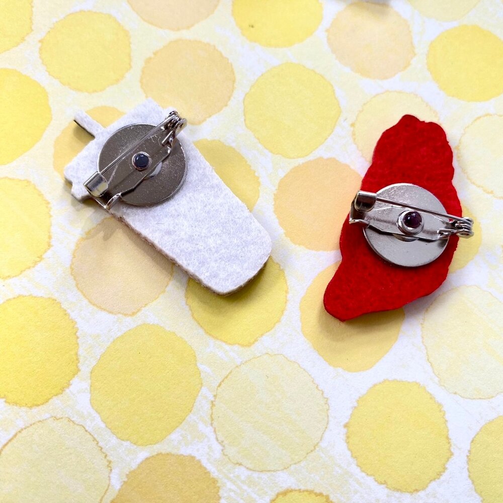 刺繡別針 台灣小吃 門牌系列 荷包蛋 胸針 台灣紀念品 文藝輕黏 TR台灣鐵道-圖片-1