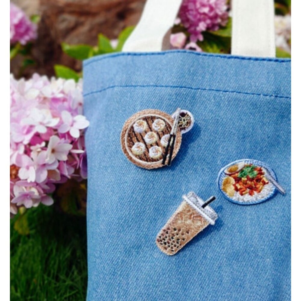 刺繡別針 台灣小吃 門牌系列 荷包蛋 胸針 台灣紀念品 文藝輕黏 TR台灣鐵道-圖片-4