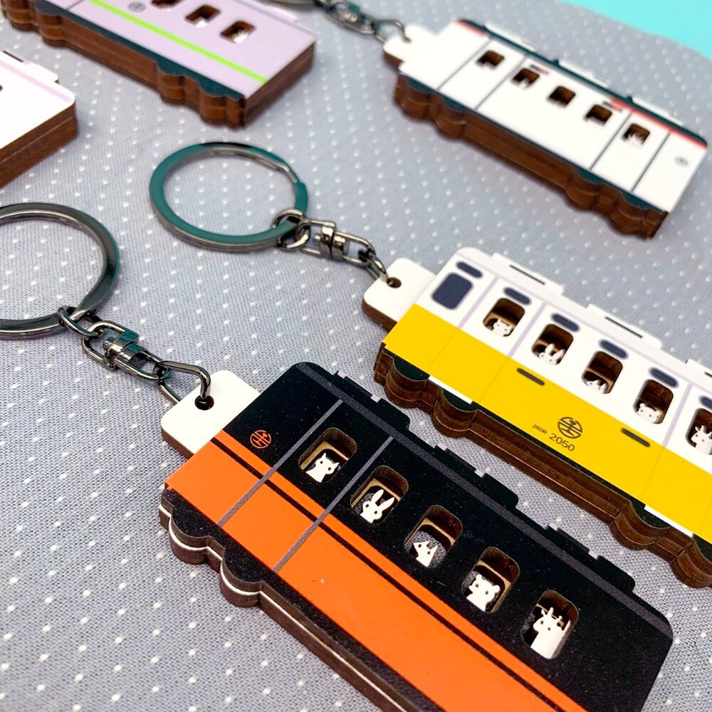 26354314274-立體木質可動鑰匙圈 台鐵紀念品 台鐵火車木質鑰匙圈 台北捷運木質鑰匙圈 新格子 TR台灣鐵道