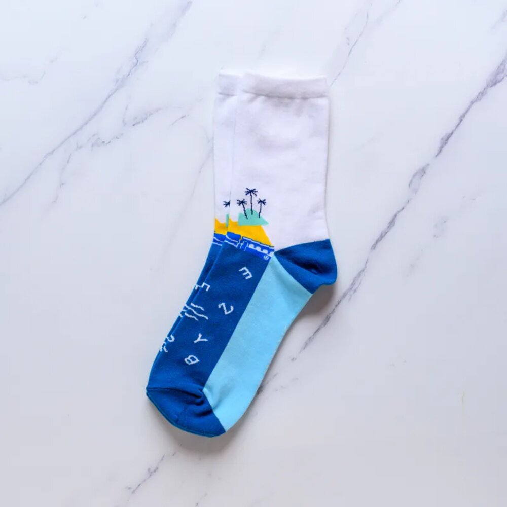 台鐵藍皮解憂號 Breezy Blue Socks 火車襪 電繡襪 止滑童襪 官方授權銷售商店 TR台灣鐵道-圖片-1