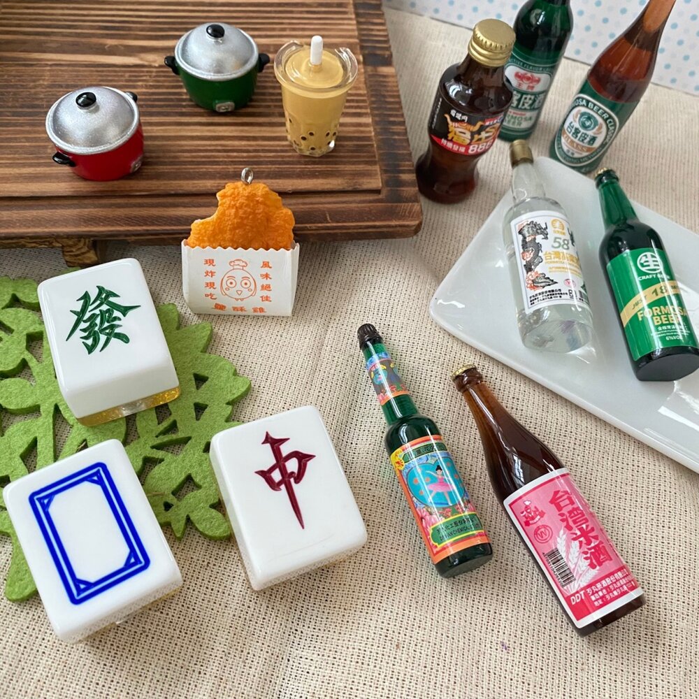 6238529864-台灣古早味造型冰箱貼 立體磁鐵 台灣懷舊系列 台啤 高梁 明星花露水 TR台灣鐵道