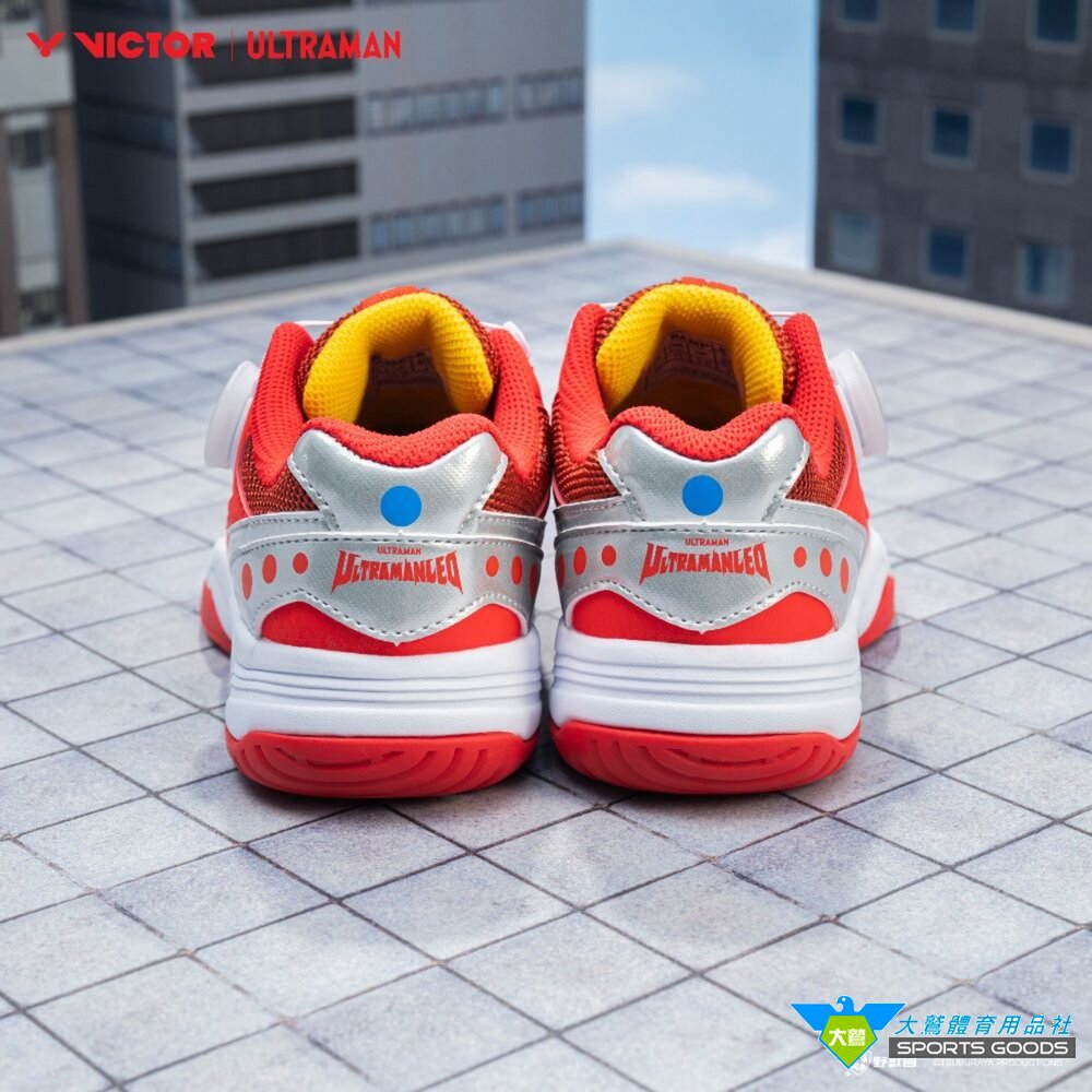 超人力霸王 VICTOR x 超人力霸王 ULTRAMAN A-UTMJR 聯名運動羽球童鞋-圖片-5