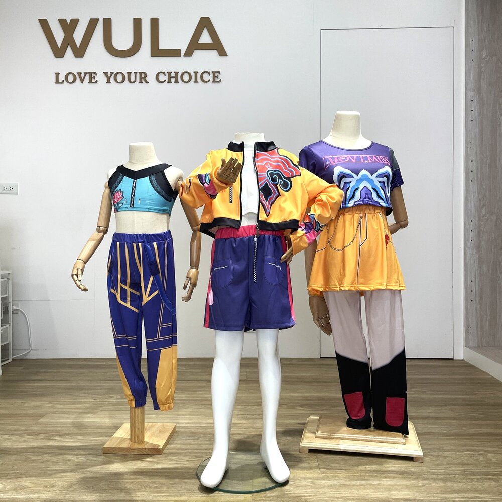 250825135035-獵魔女團-打歌服