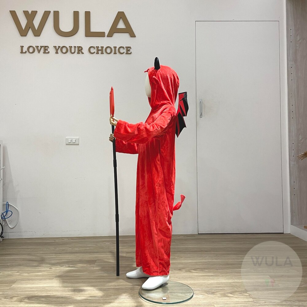 連帽紅色小惡魔-圖片-1