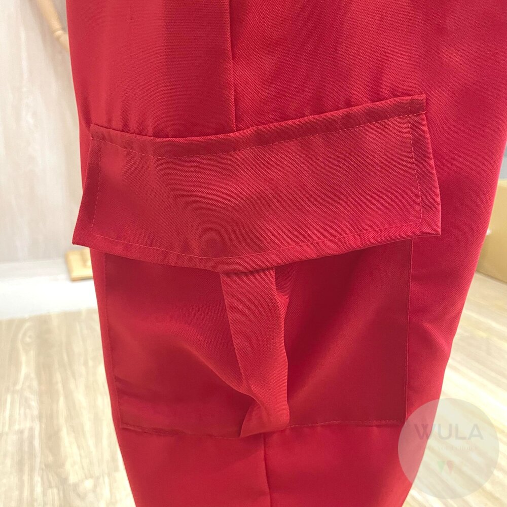 魷魚遊戲-紅色工作服-圖片-8